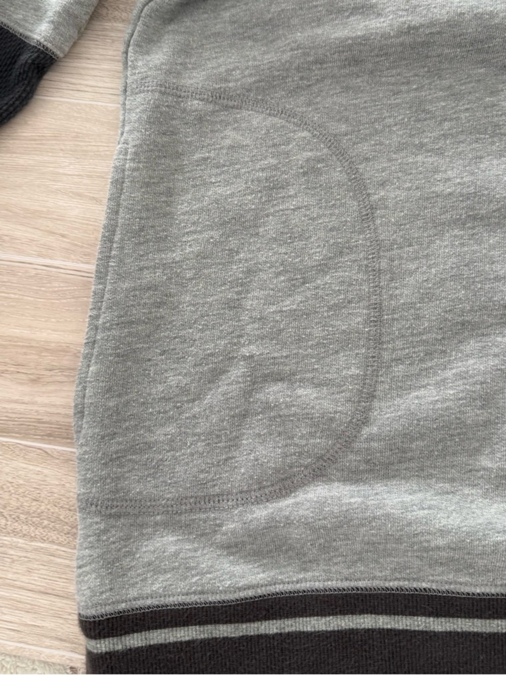 Harley Davidson Hoodie 03 Graphic Colorblock Thermal Sleeve Women’s 2XL - Picture 5 of 12